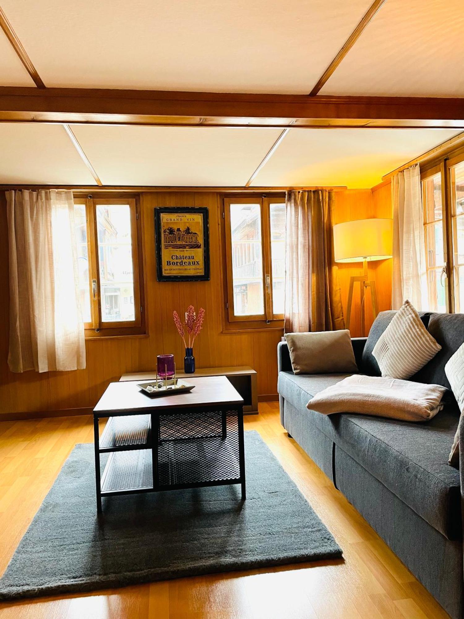Lovely & Great Equipped Wooden Alp Chalet Flat 坎德施泰格 外观 照片