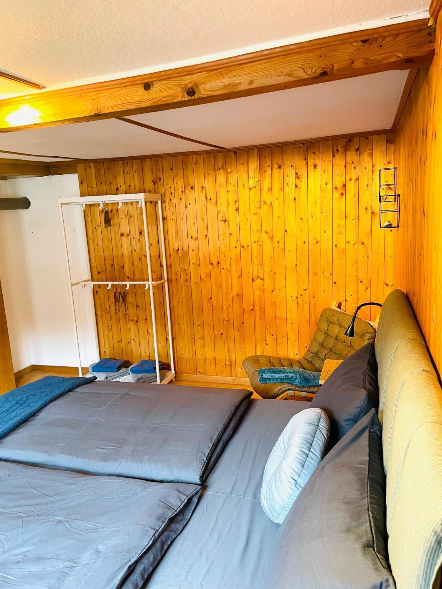 Lovely & Great Equipped Wooden Alp Chalet Flat 坎德施泰格 外观 照片
